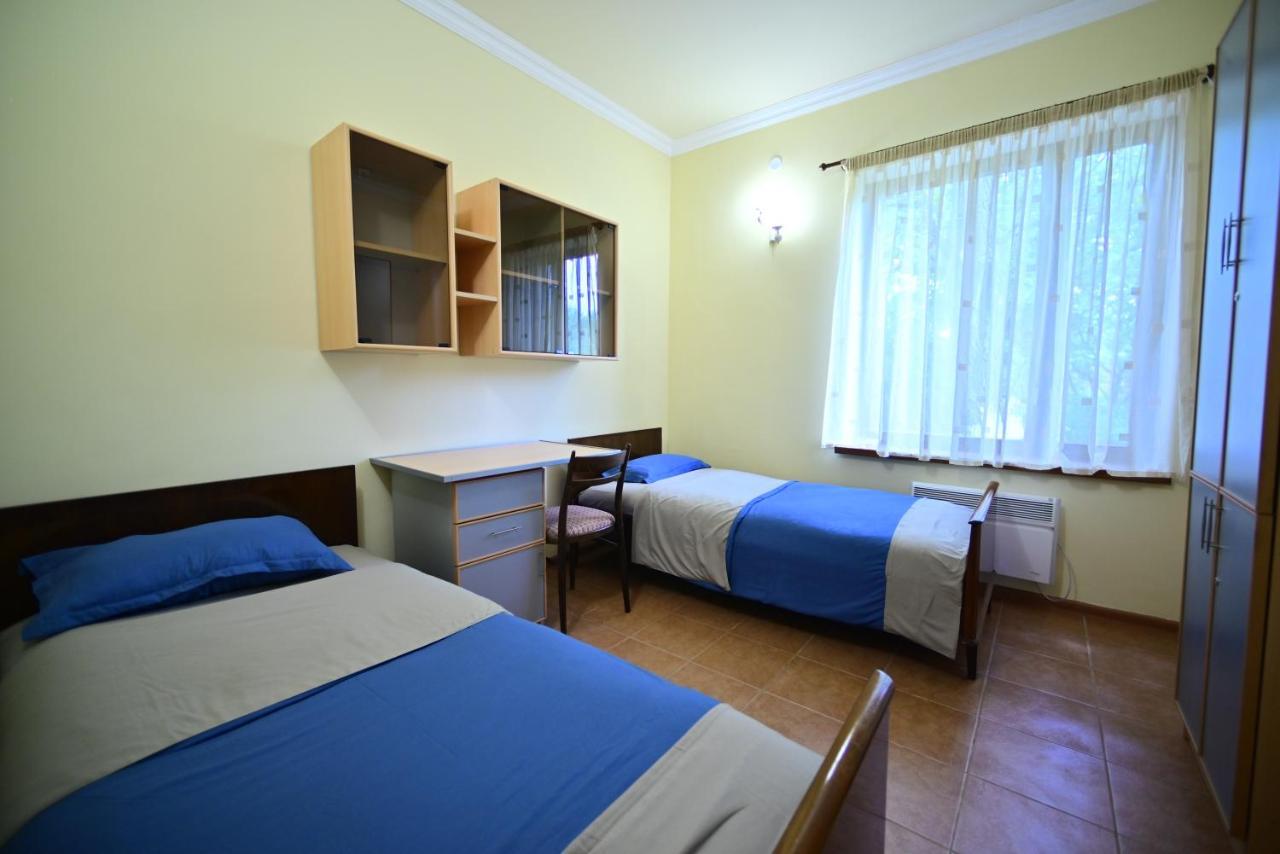 Sevan Tarsus Guesthouse Tsovazard المظهر الخارجي الصورة