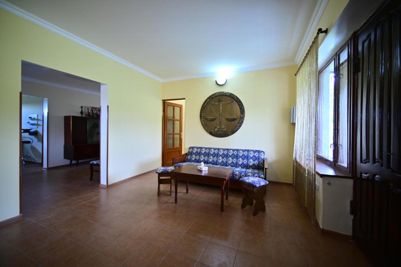 Sevan Tarsus Guesthouse Tsovazard المظهر الخارجي الصورة